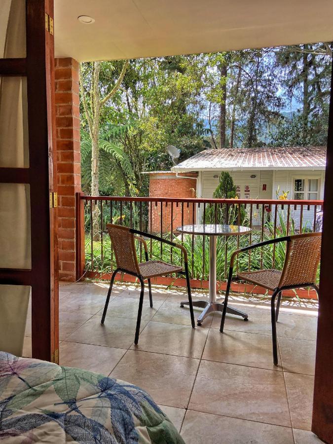 Avalon Hotel Campestre Jardín Exterior foto