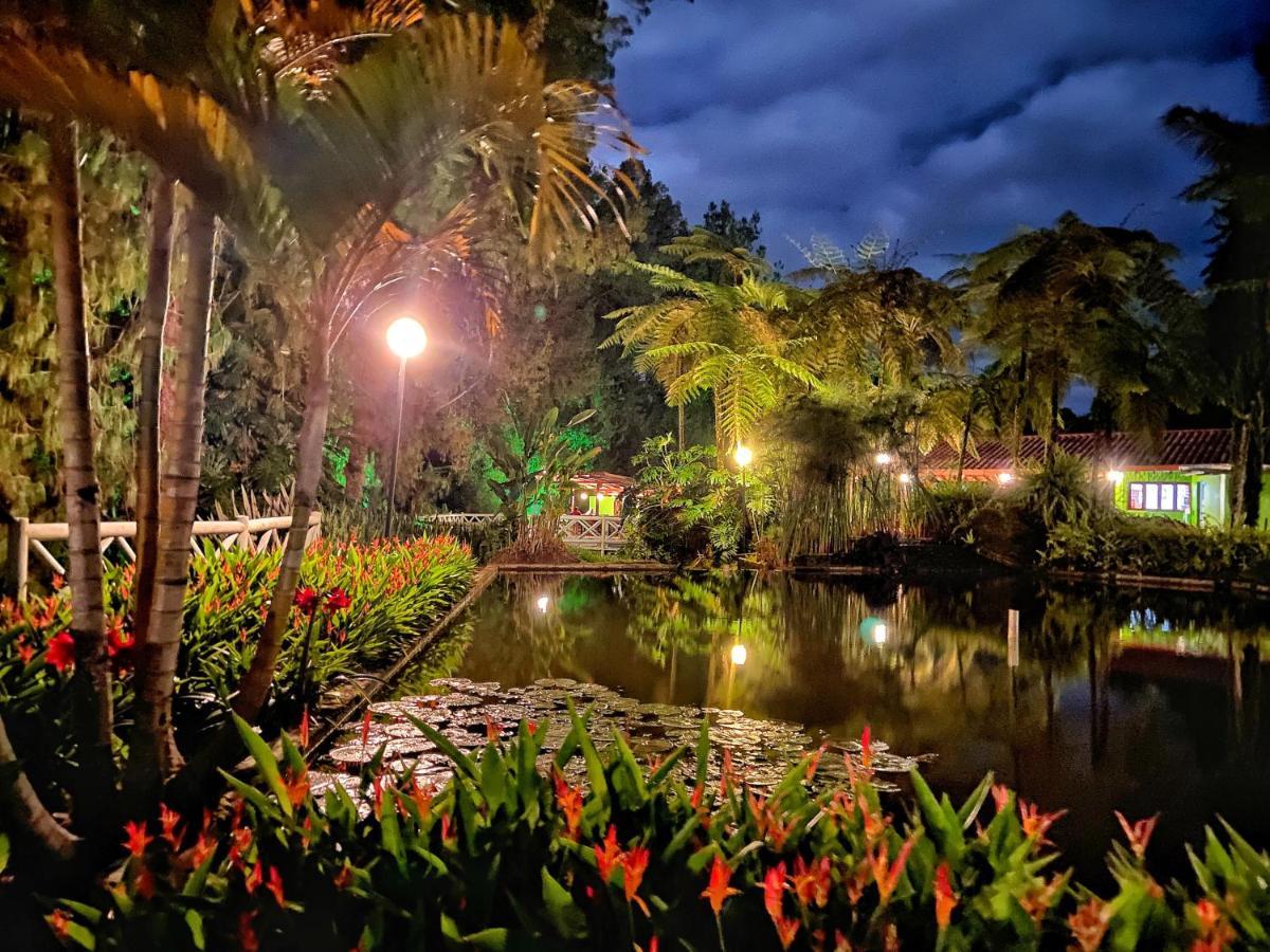 Avalon Hotel Campestre Jardín Exterior foto